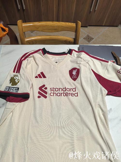 热闻|萨拉赫缺阵,维尔茨造点!利物浦客场1-0国 热闻|萨拉赫缺阵,维尔茨造点!利物浦客场1-0国